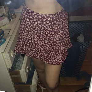 Adorable Floral Flowy Mini Skirt!